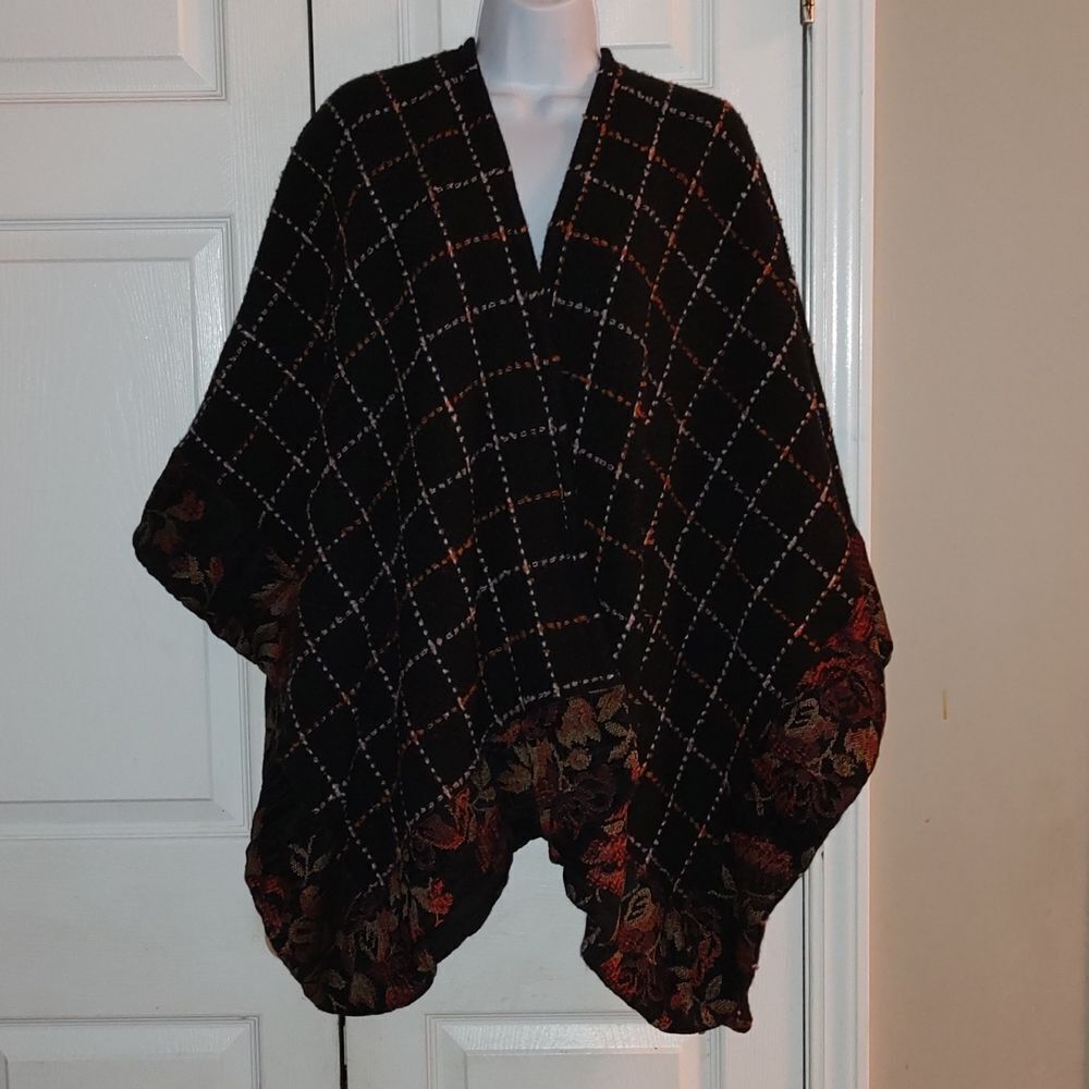 Chadwicks  poncho  cape One Size Fits All